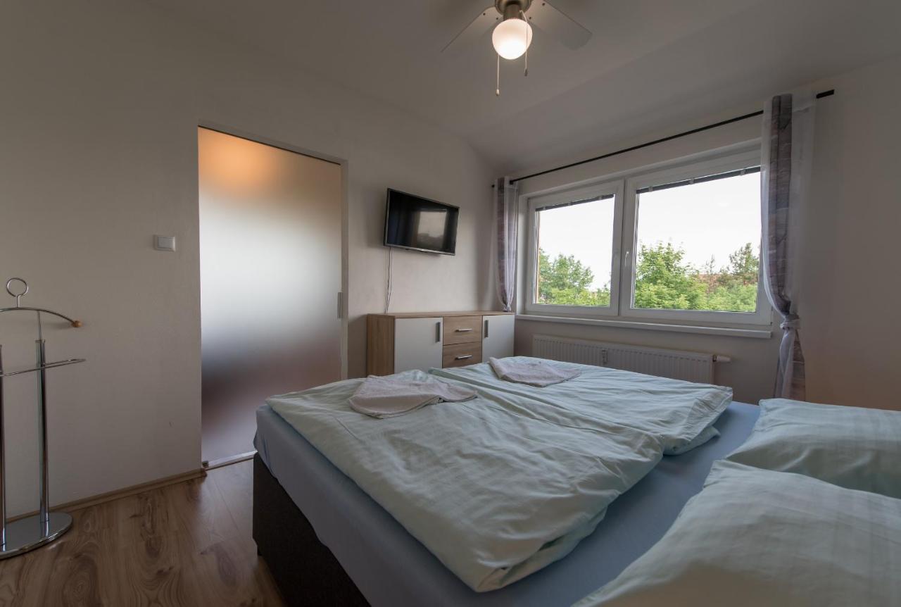 Apartman Nikol Apartment Trebon Luaran gambar